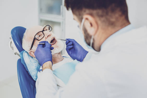 Best Cracked Tooth Emergency Dentist  in Woodville, FL